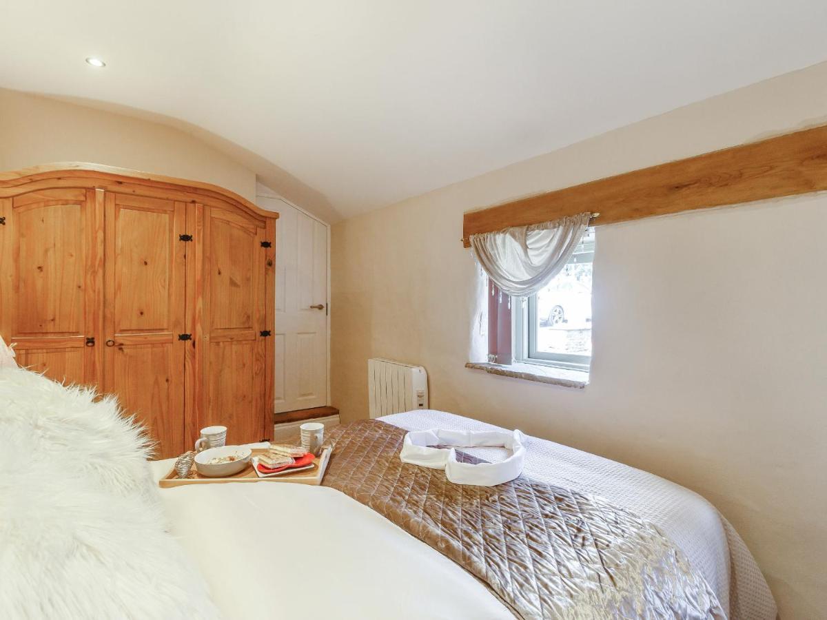 Caner Bach Lodge ブリジェンド エクステリア 写真